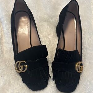 Gucci Black Loafers with Gold Accent